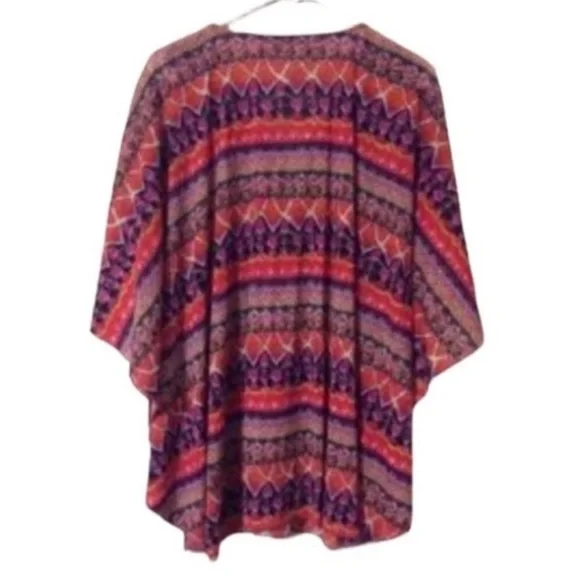 SUSAN GRAVER Colorful GEOMETRIC Southwest Print PONCHO Top Size LARGE - Picture 2 of 9